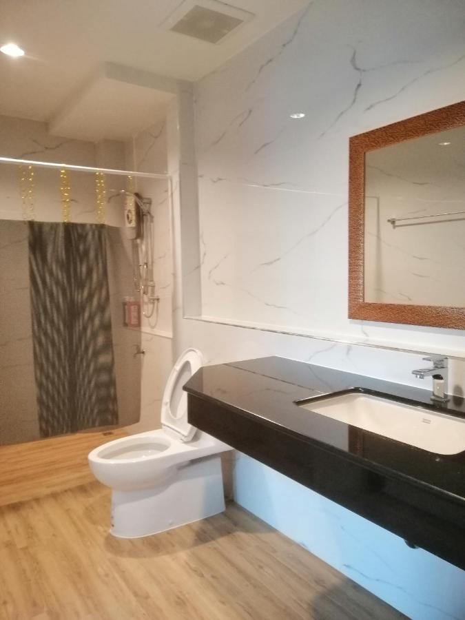 Ihome Hostel Hatyai 송클라 외부 사진